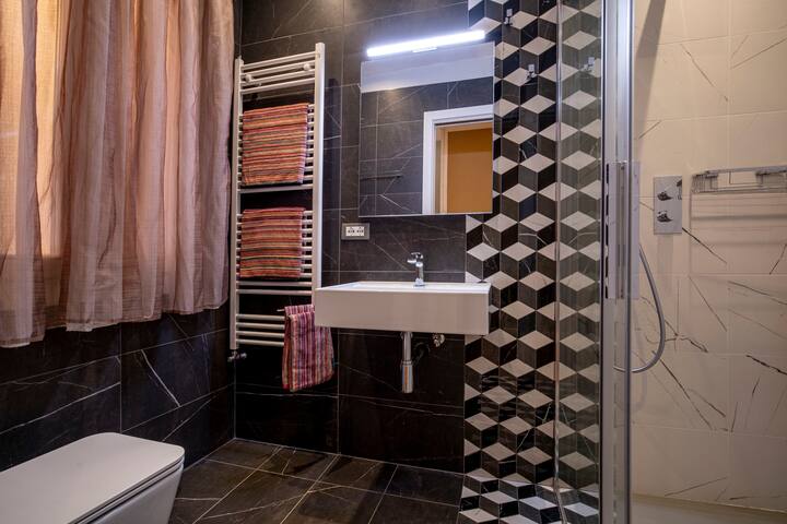 Ca’ dei Zoti 1 _ San Marco with luggage room gallery image 5