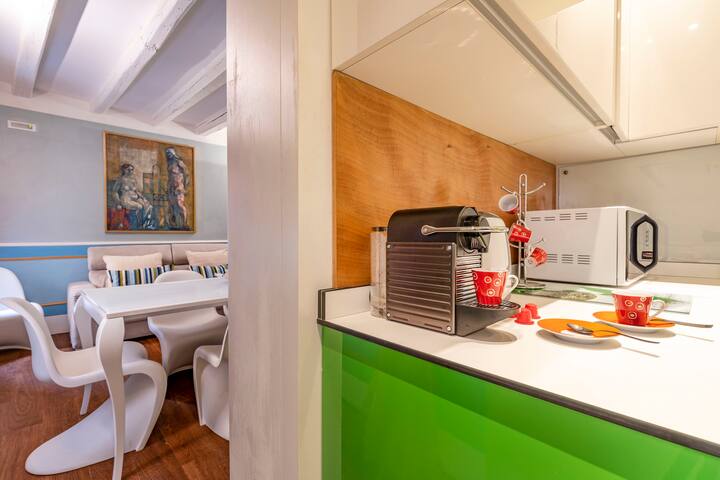 Ca’ dei Zoti 1 _ San Marco with luggage room gallery image 4