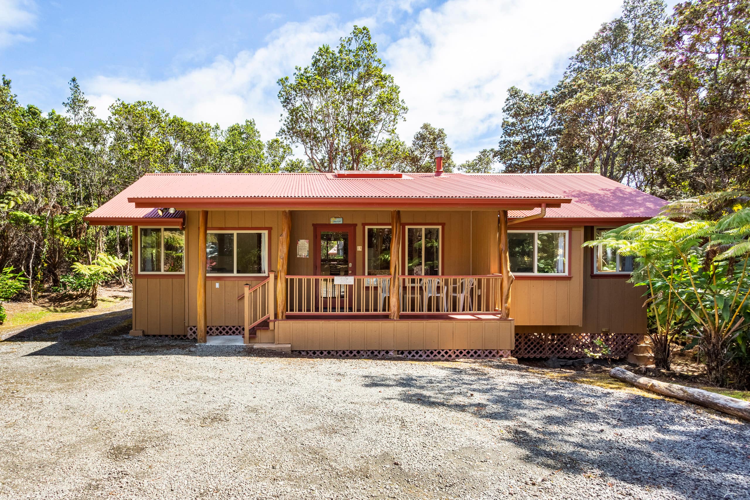 Bright, spacious rainforest cottage close to HVNP - Photo 26