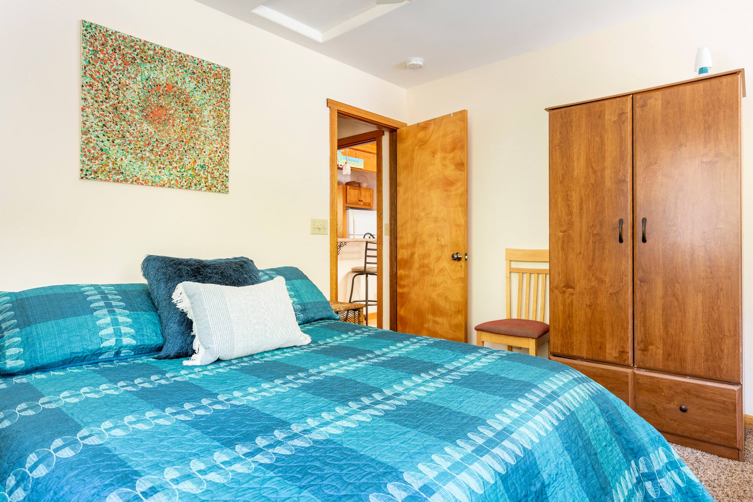 Bright, spacious rainforest cottage close to HVNP - Photo 16