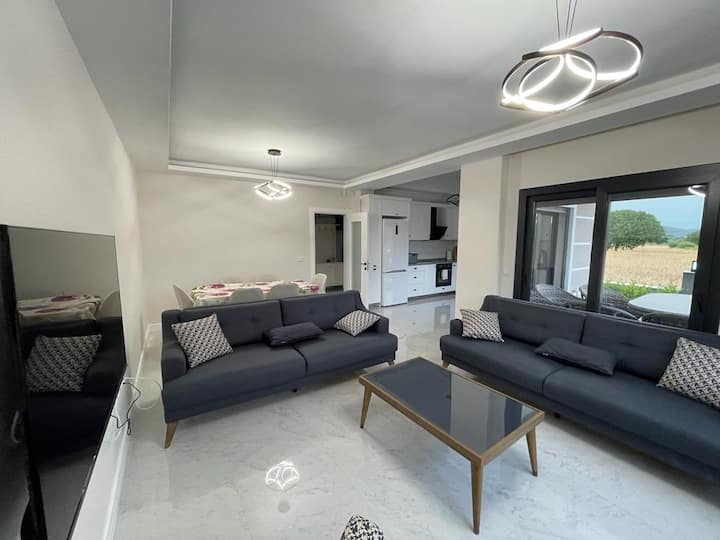 Havuz Olanağı Sunan Rahat Ve Huzur Dolu Bir Villa - Gökova