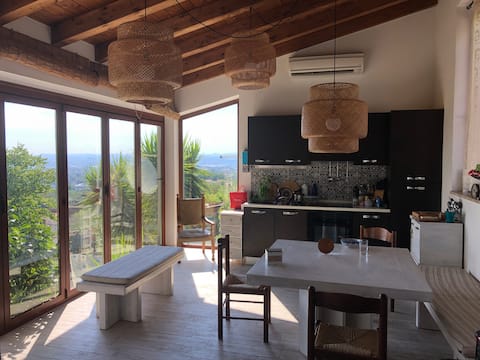 Bright house with a view and pool