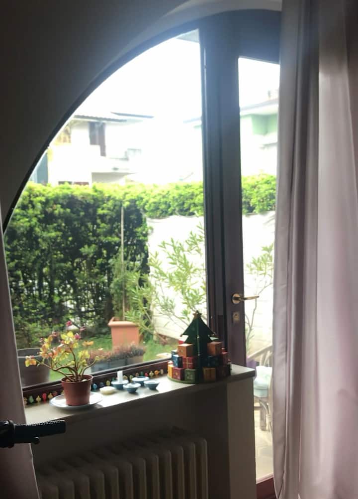 Casa Di Classe Con Giardino Privato E Garage - Bergame