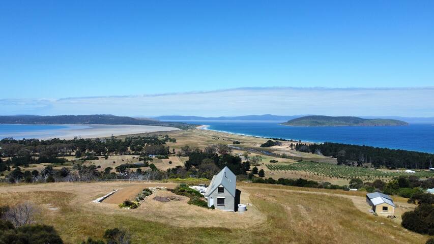 Pilgrim Hill- views forever