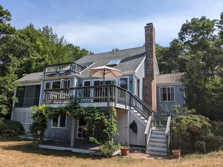 Secluded 5BR house on Cape w/private beach access Houses for Rent in