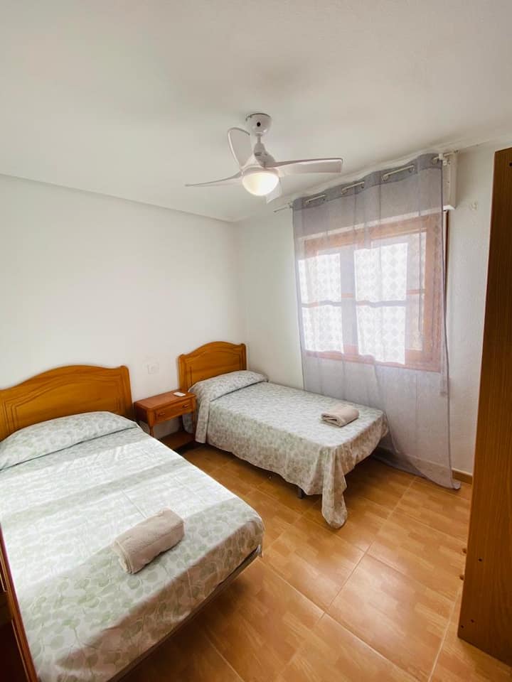 ห้องนอนชั้น 2 