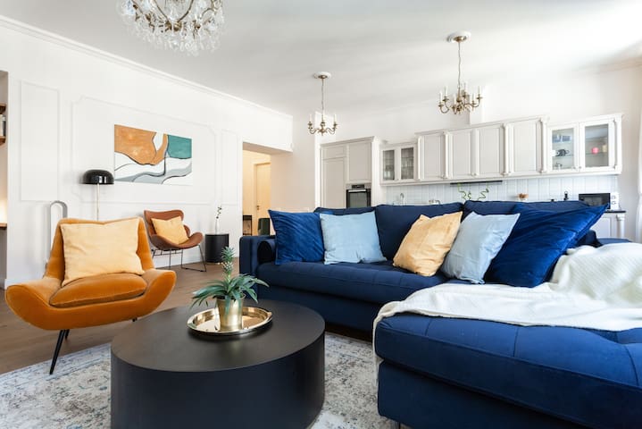 Art Nouveau Gem: 2BR, 2BA in Downtown Prague