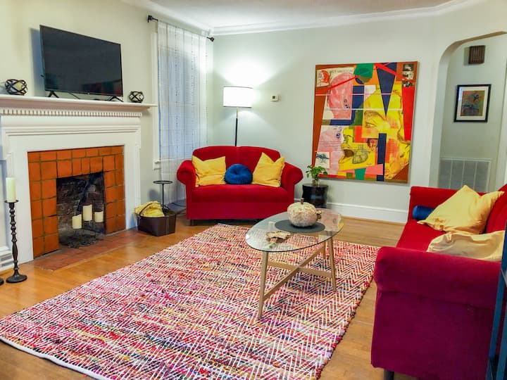 The Walnut Cottage. Charming! Near Everything! - Winston-Salem, NC