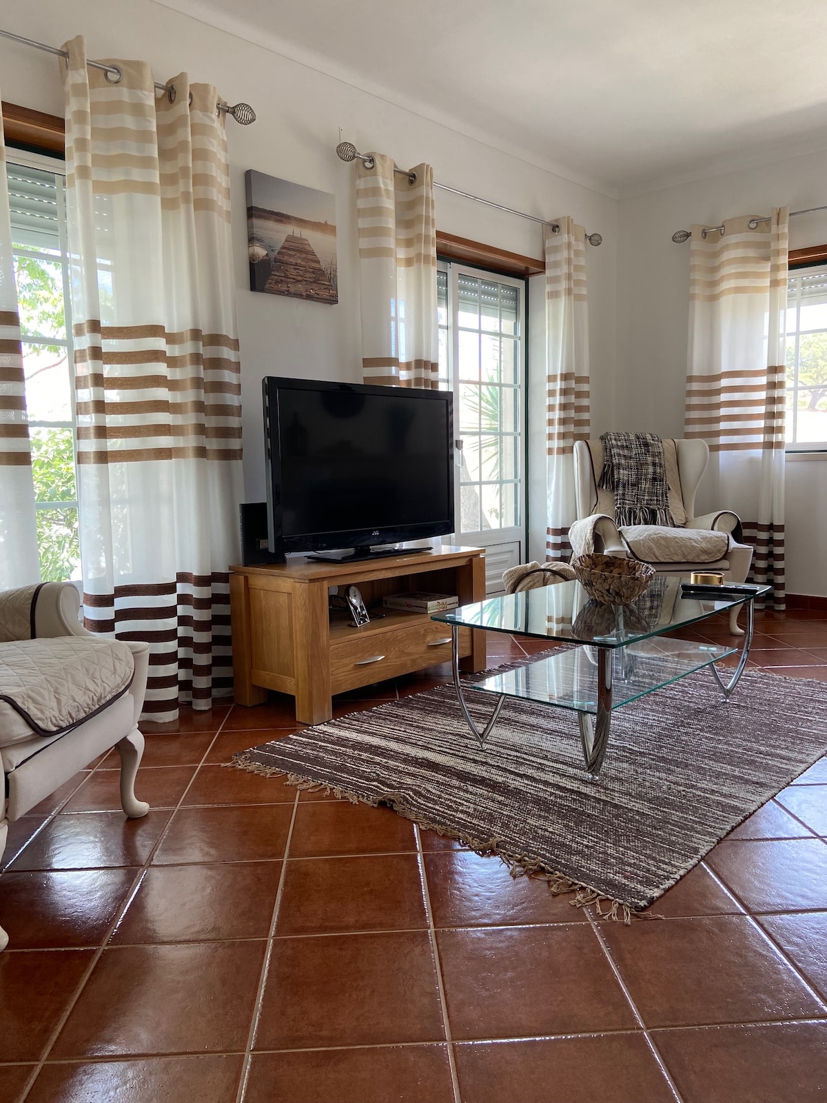 Airbnb em destaque: Casa do Canto - A house in the countryside, close to the beach. em Santa Maria, São Pedro E Sobral Da Lagoa