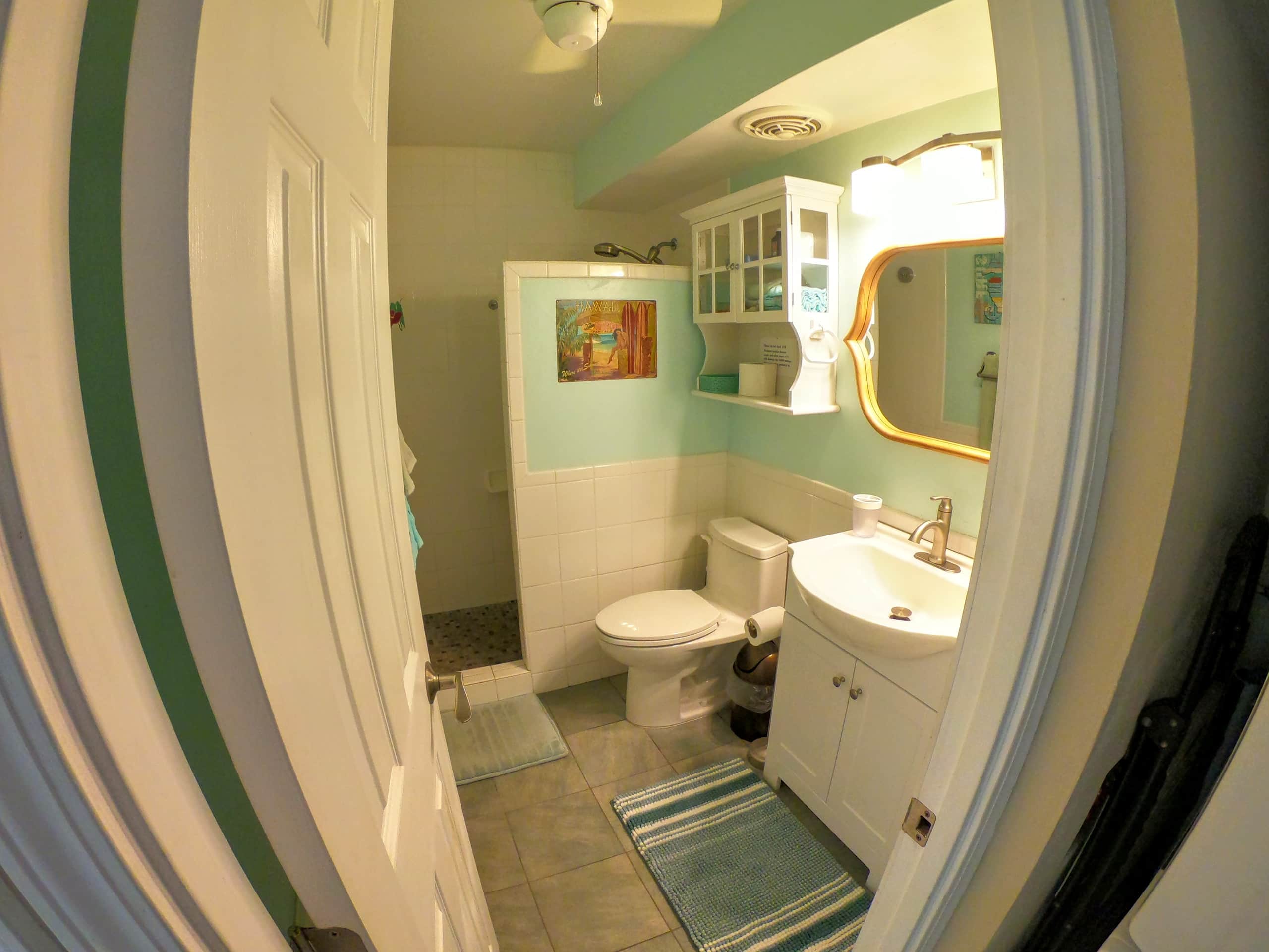 Condo in Kailua-Kona · ★4.94 · 2 bedrooms · 3 beds · 2 baths - Image 14