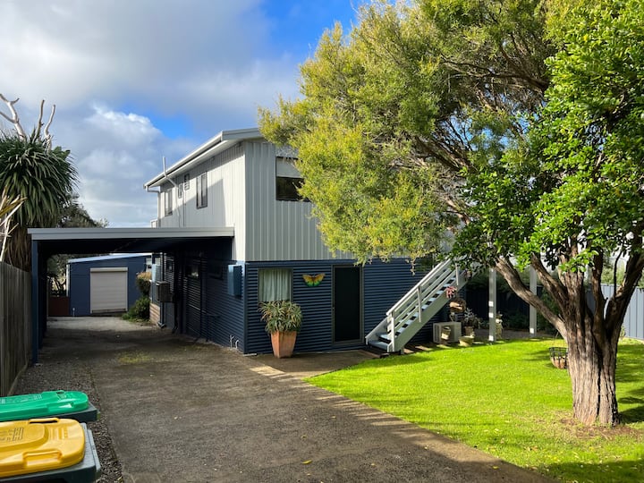 Kokomo Family and dog friendly with great views Houses for Rent in