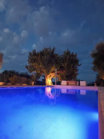 Il Vecchio Carrubo – Villa with infinity pool gallery image 3