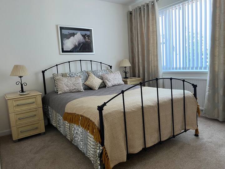 Schlafzimmer 2