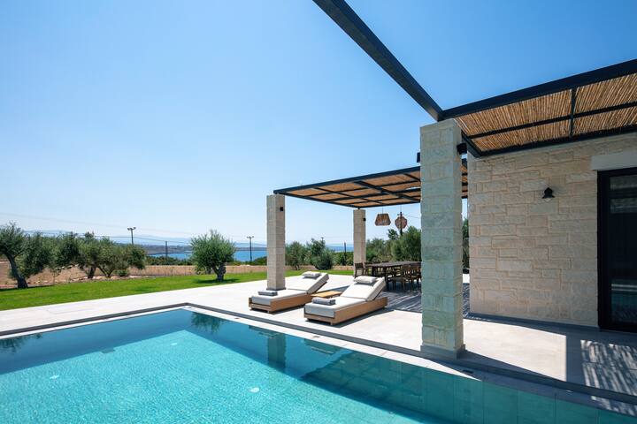 Ikritis Villa Ι – 1,2Km to beach & sea views! gallery image 4