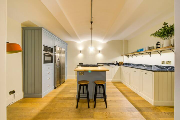 Comfortable Home in Central Edinburgh