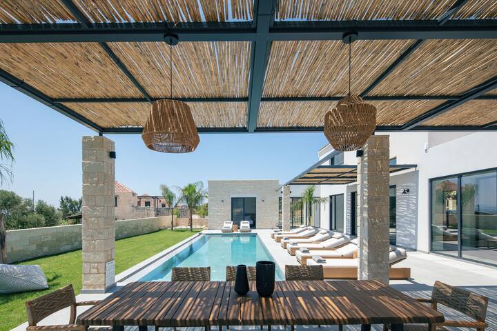 Ikritis Villa ΙI – 1,2Km to beach & sea views! gallery image 4