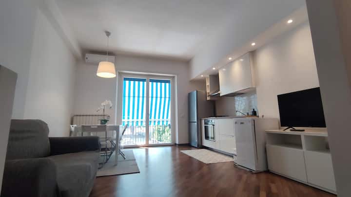 Appartamento Incantevole Con Parcheggio Interno - Pisa