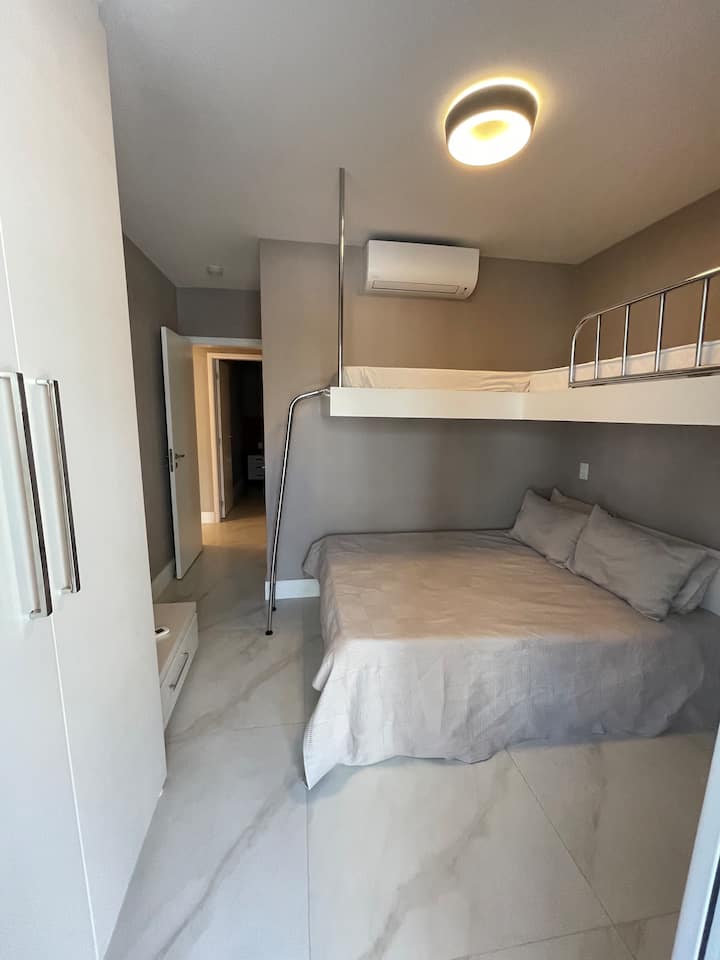 SUITE 2