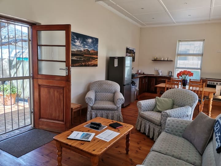 Cottage Near Beach, Golf Courses And Mountains - Somerset West