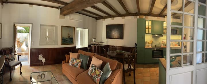Gîte De L'antiquaire Au Cœur De La Citadelle Blaye - Pauillac