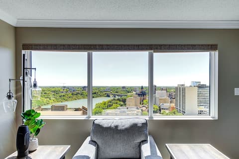 The Windsor - River Views - 2BD - UG Parking