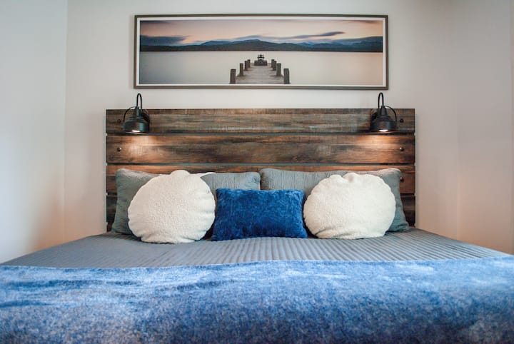 Spálňa s manželskou posteľou 