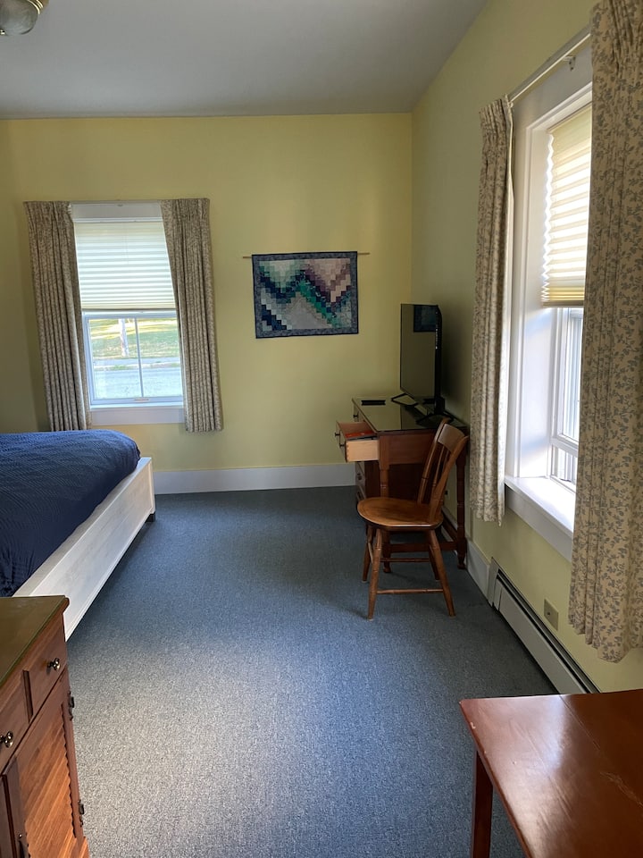 Основен апартамент на първия етаж.