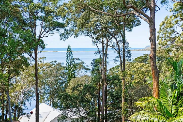 Lake Views of Pacific Ocean gallery image 4