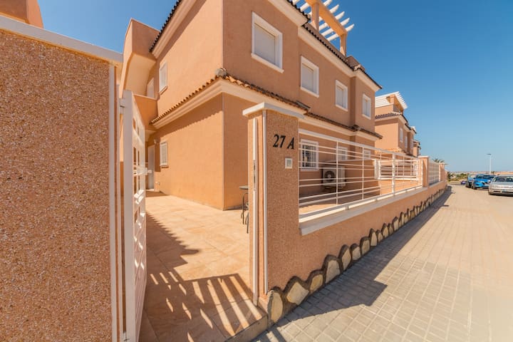Entire home with 2 bedrooms in Torrevieja - Vista Azul - 27A