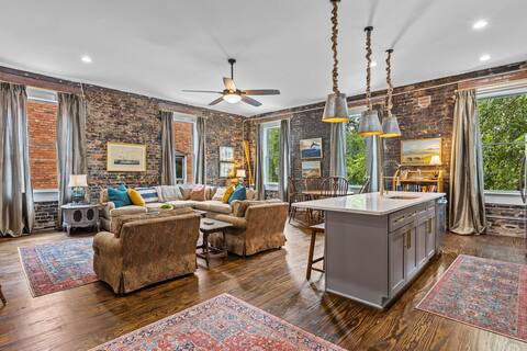Manifest Loft 2 - Washington, NC
