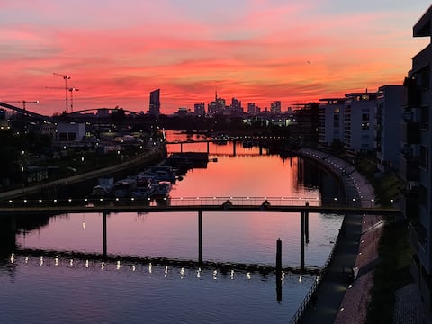 Harbor loft -  Exclusive water location with skyline views