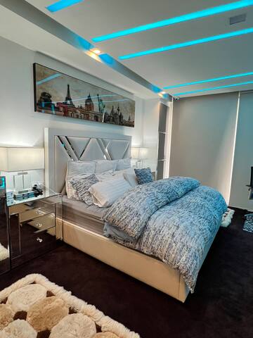 Luxury Party Apartment gallery image 3