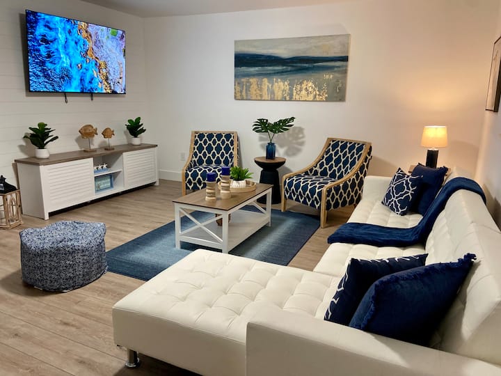 Newly renovated 2bedroom apartment near airport Apartments for Rent