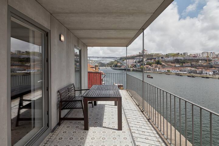 Apartreboleira. Terrace with a view gallery image 5