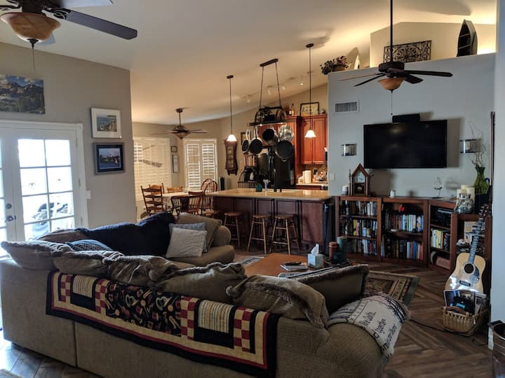 Close To Pro Sports Areas And Entertainment - Sun City, AZ