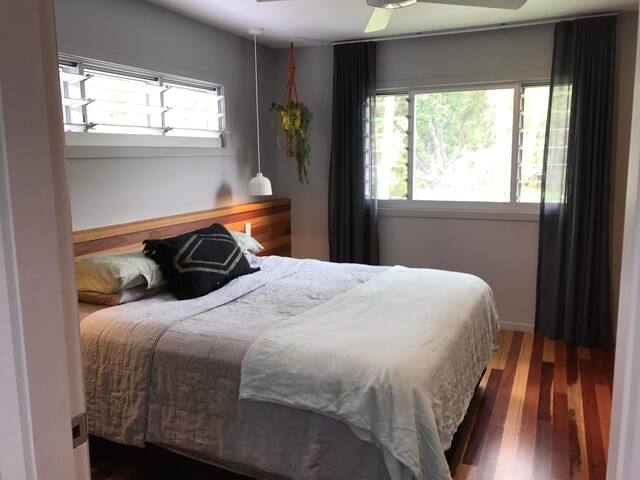 Coastal 4 bedroom Sawtell home with Pool gallery image 2