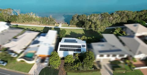 Pottsville Beach Retreat Pet Friendly Car Charger