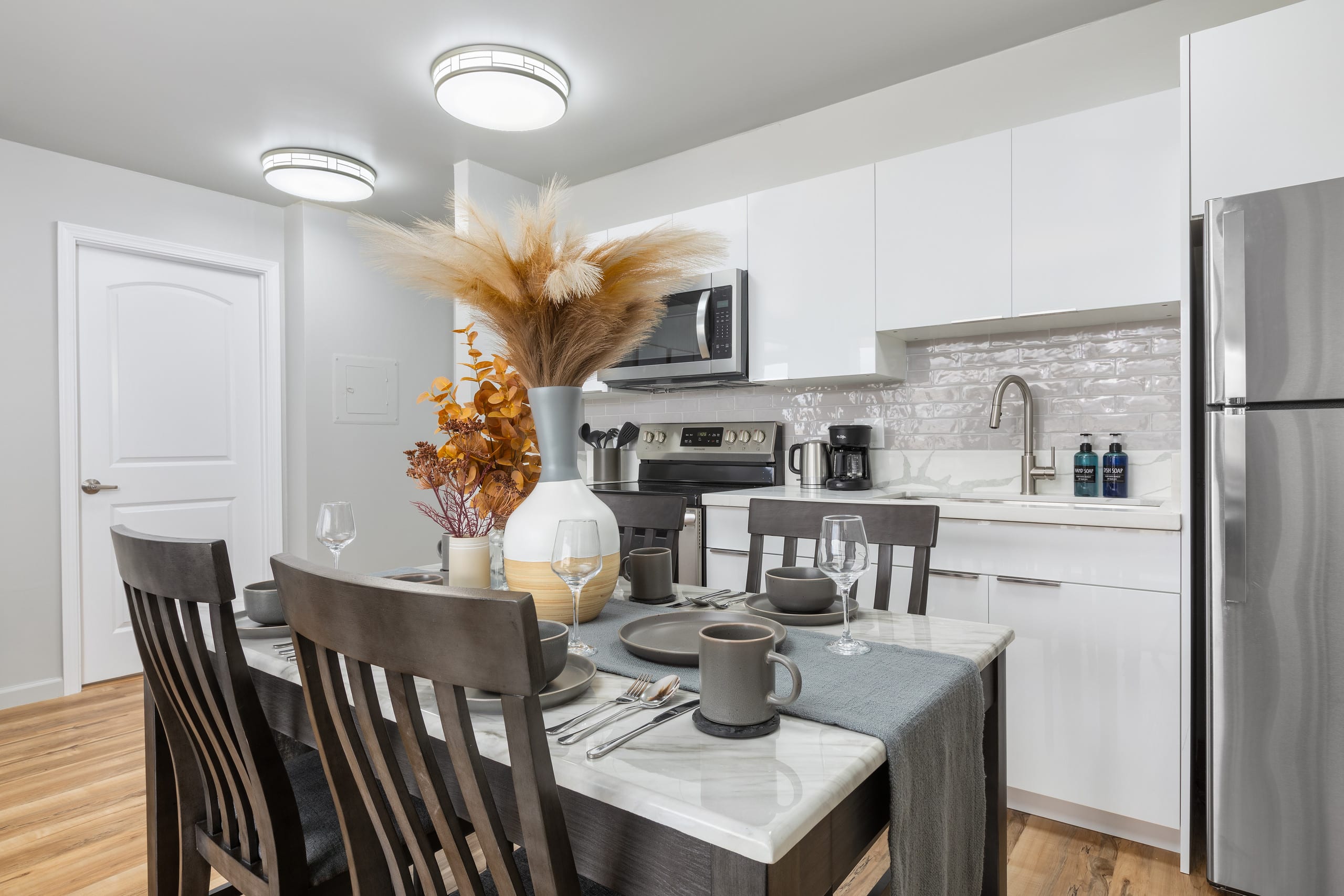 Condo in Honolulu · ★4.88 · 1 bedroom · 2 beds · 1 private bath - Image 10