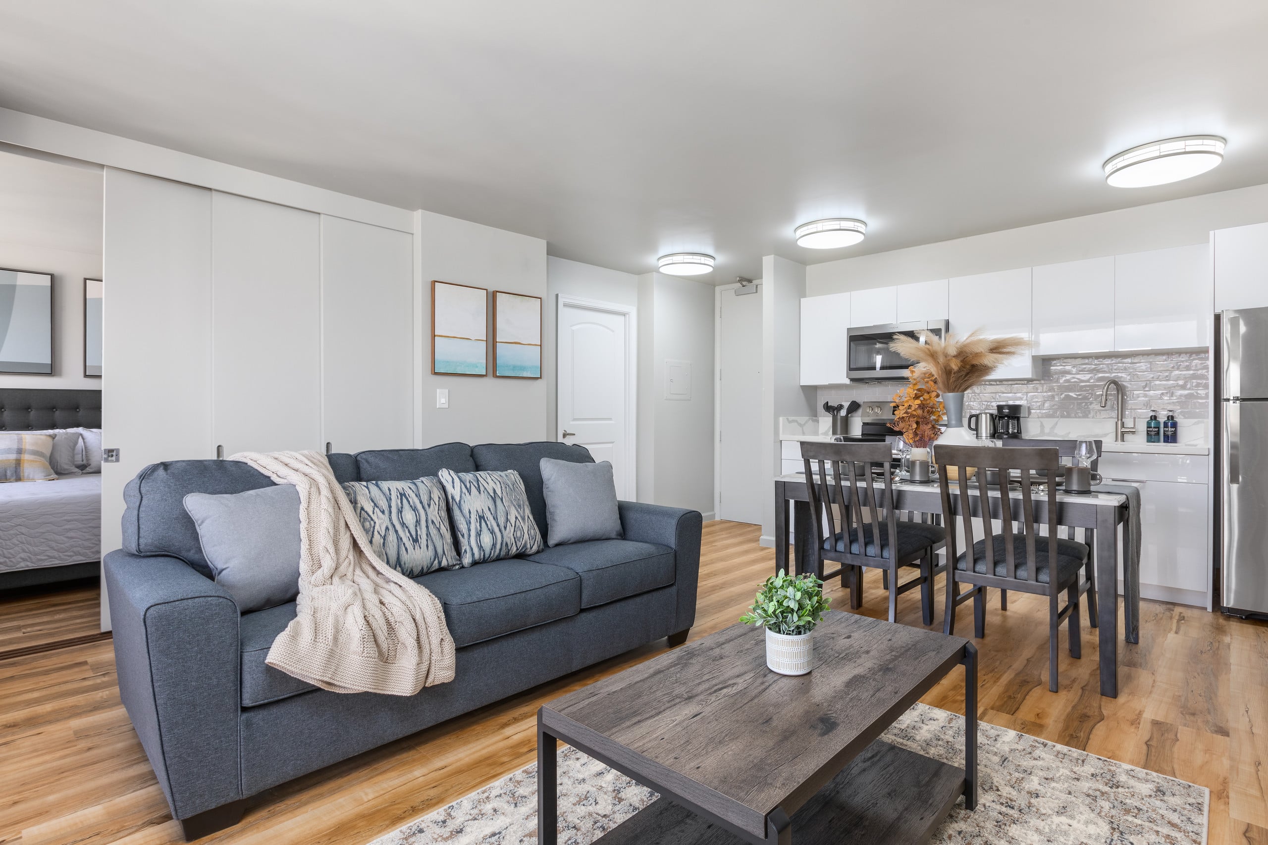 Condo in Honolulu · ★4.88 · 1 bedroom · 2 beds · 1 private bath - Image 4