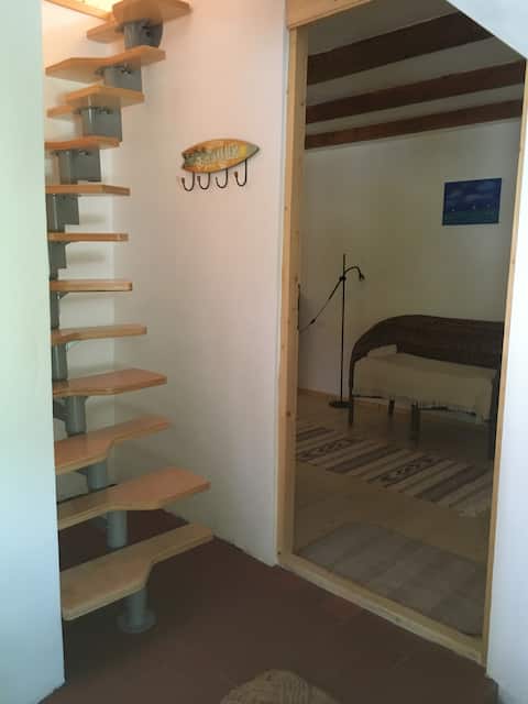 Casa traditionala 3 cu iesire la plaja