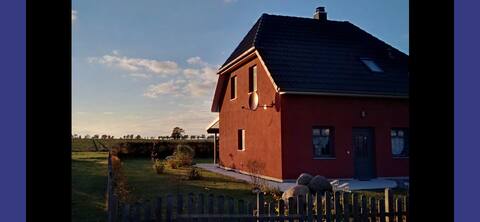 Gemütliches Haus in Strandhähe mit Kamin