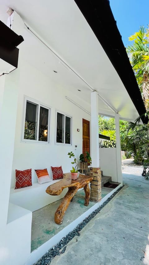 SAGWAN BAYBAY Casita 2 - Lourdes