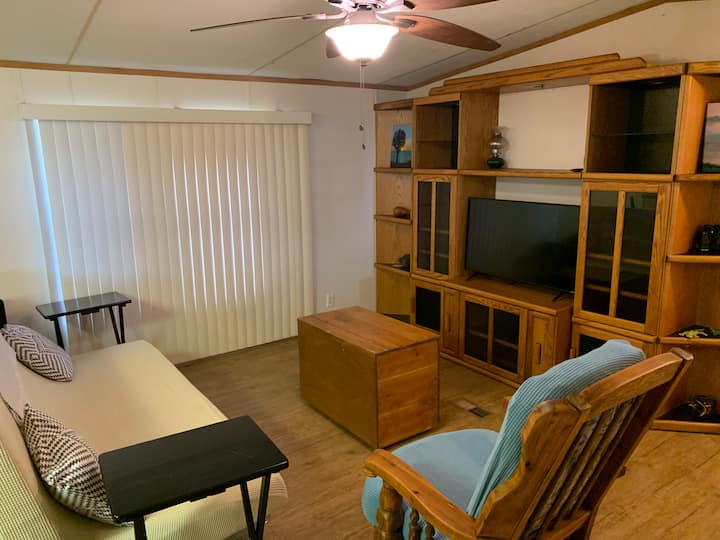 Cozy 2 Bedroom Water View Home - Port Lavaca, TX