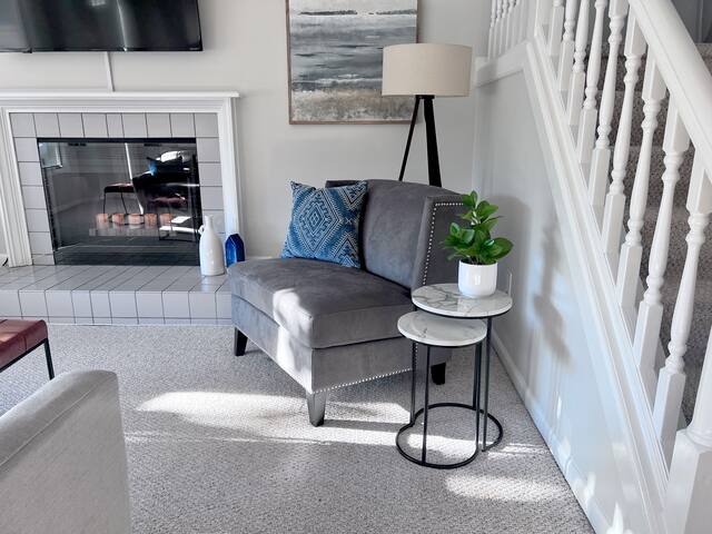 The Best of Roc City Living-Central to UR/CITY/RIT gallery image 5