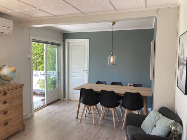 Tomannsbolig med stor hage nær marka. gallery image 3