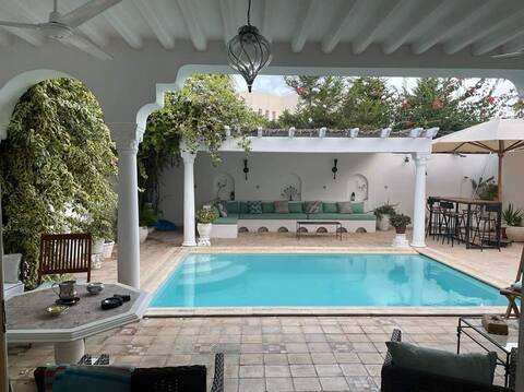 Villa Hibiscus