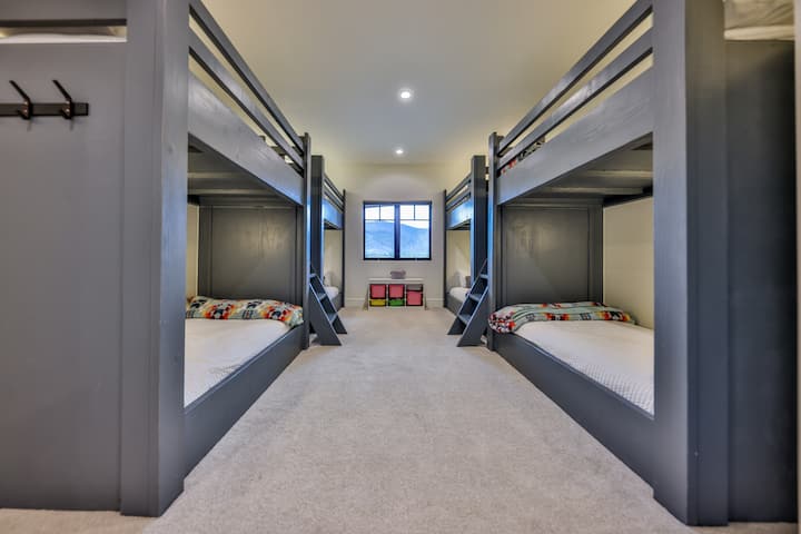 Bunk room fun for all ages! Sleeps 8 and has an ensuite bathroom.