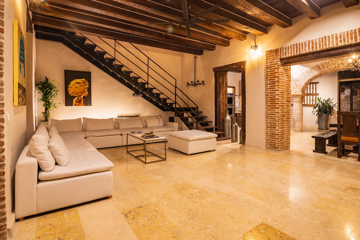 Casa del Hidalgo — photo 1