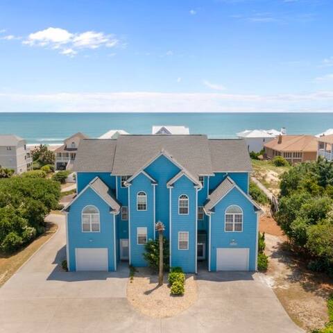 AWave From It All, Stunning Ocean Views & Hot Tub