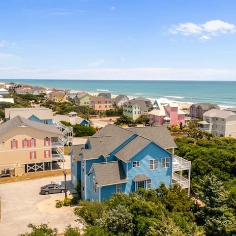 AWave From It All, Stunning Ocean Views & Hot Tub